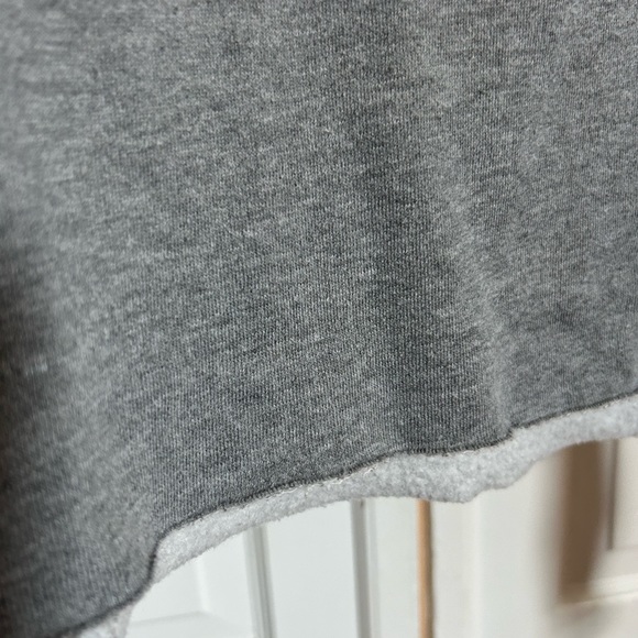 Vans Cropped Crewneck - Picture 2 of 3